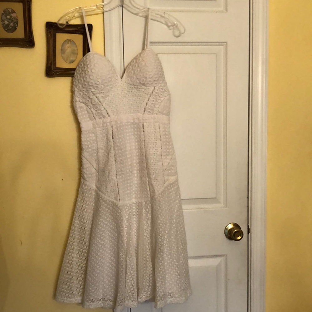White Mid-length woven lace dress